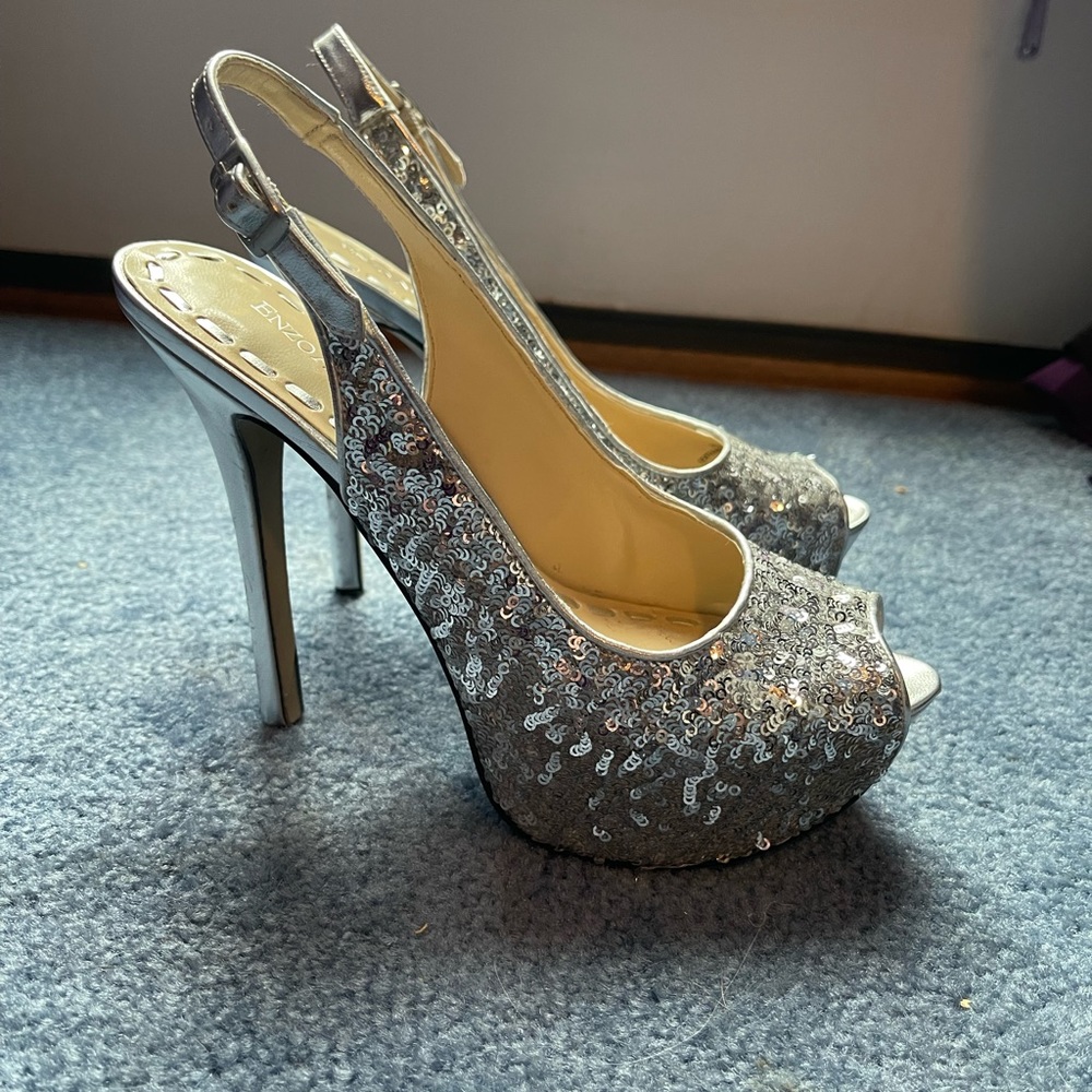 Enzo Angiolini Silver Sequin Platform Peep Toe Slingback Heel - Only Worn Once!